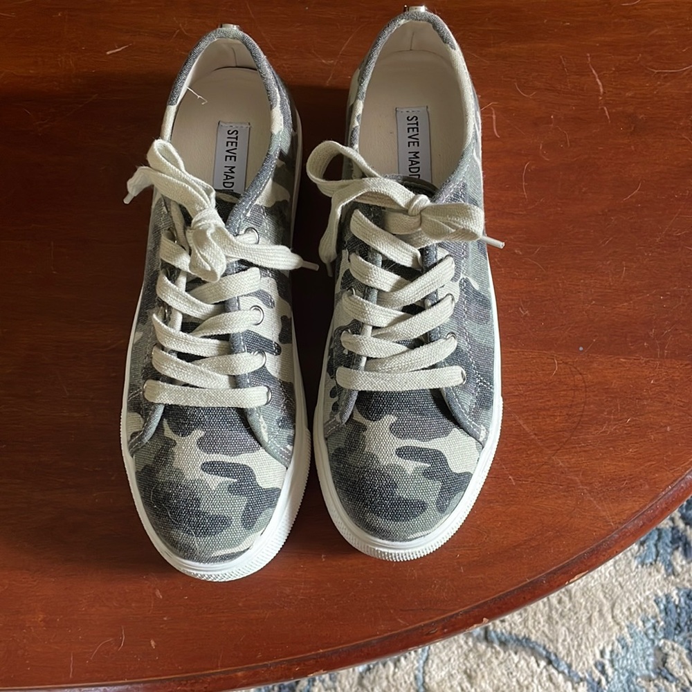 Steve. Madden shoes